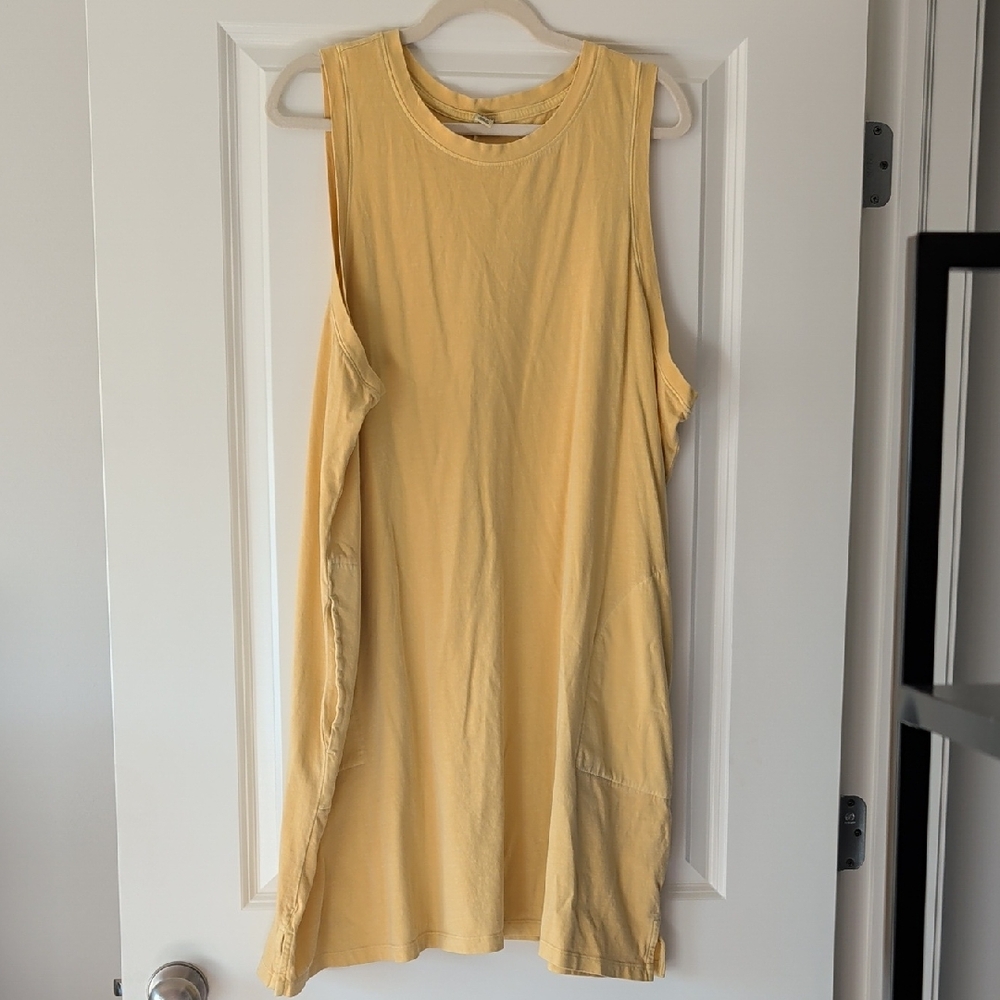 Old Navy Light Yellow Sleeveless Dress